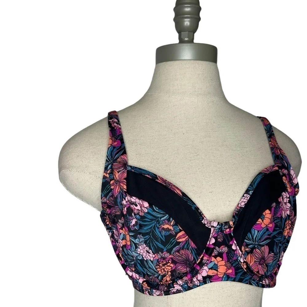 Venus Nova Mesh Underwire Top Hawaiian Hottie Black Floral Print Size 38B